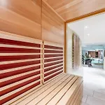 Madeleine Hotel 4*
