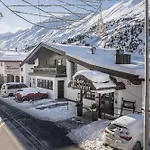 Madeleine Obergurgl