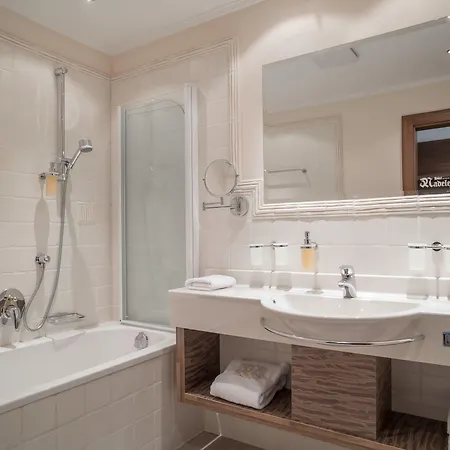 Hotel Madeleine 4*