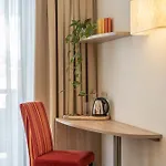 Madeleine Hotel 4*
